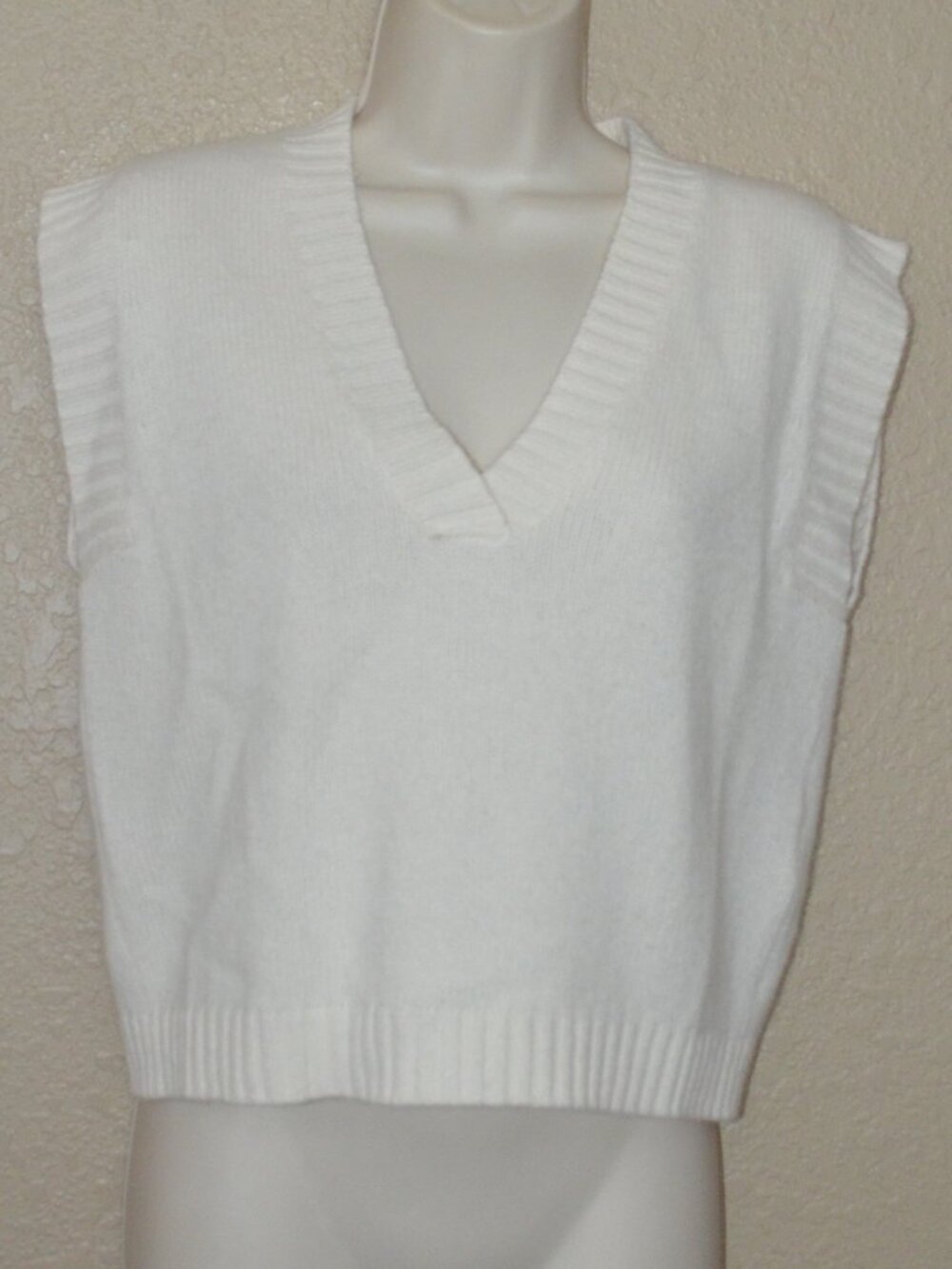 Sz XS S Allude Off White Cashmere Sleeveless V Neck Sweater Top